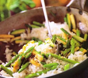 Arroz salteado con verduras Arroz salteado con verduras