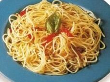 spaghetti con pimiento rojo