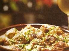 albondigas en salsa de almendras