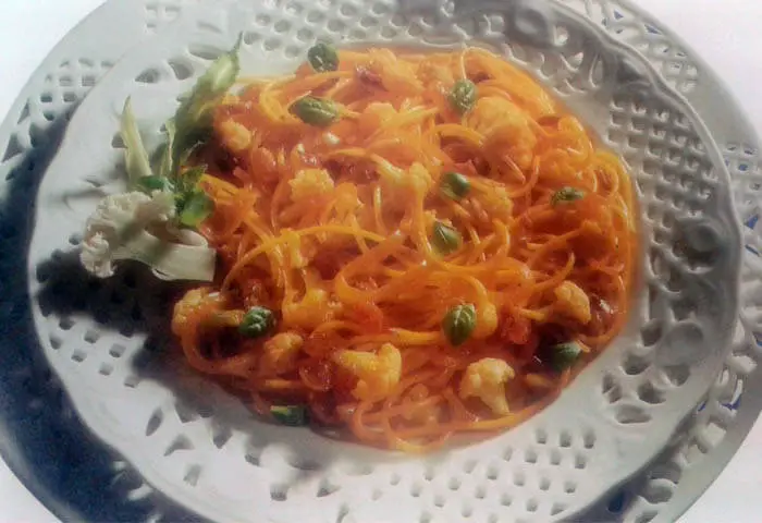 Espaguetis con coliflor